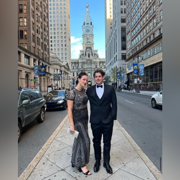 Marchesa Notte Silver Embroidered Gown size 8. - Picture 7 of 17